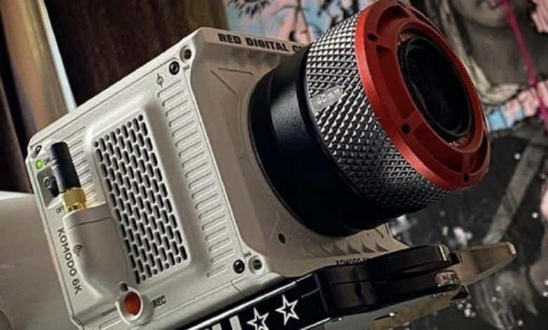 الاعلان عن مواصفات واسعار كاميرا RED Komodo للتصوير السينمائي بدقة 6K